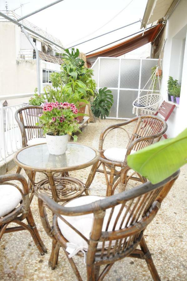 Apartamento Mosaics Aprtm In The Historical Centre With Acropolis View Atenas Exterior foto